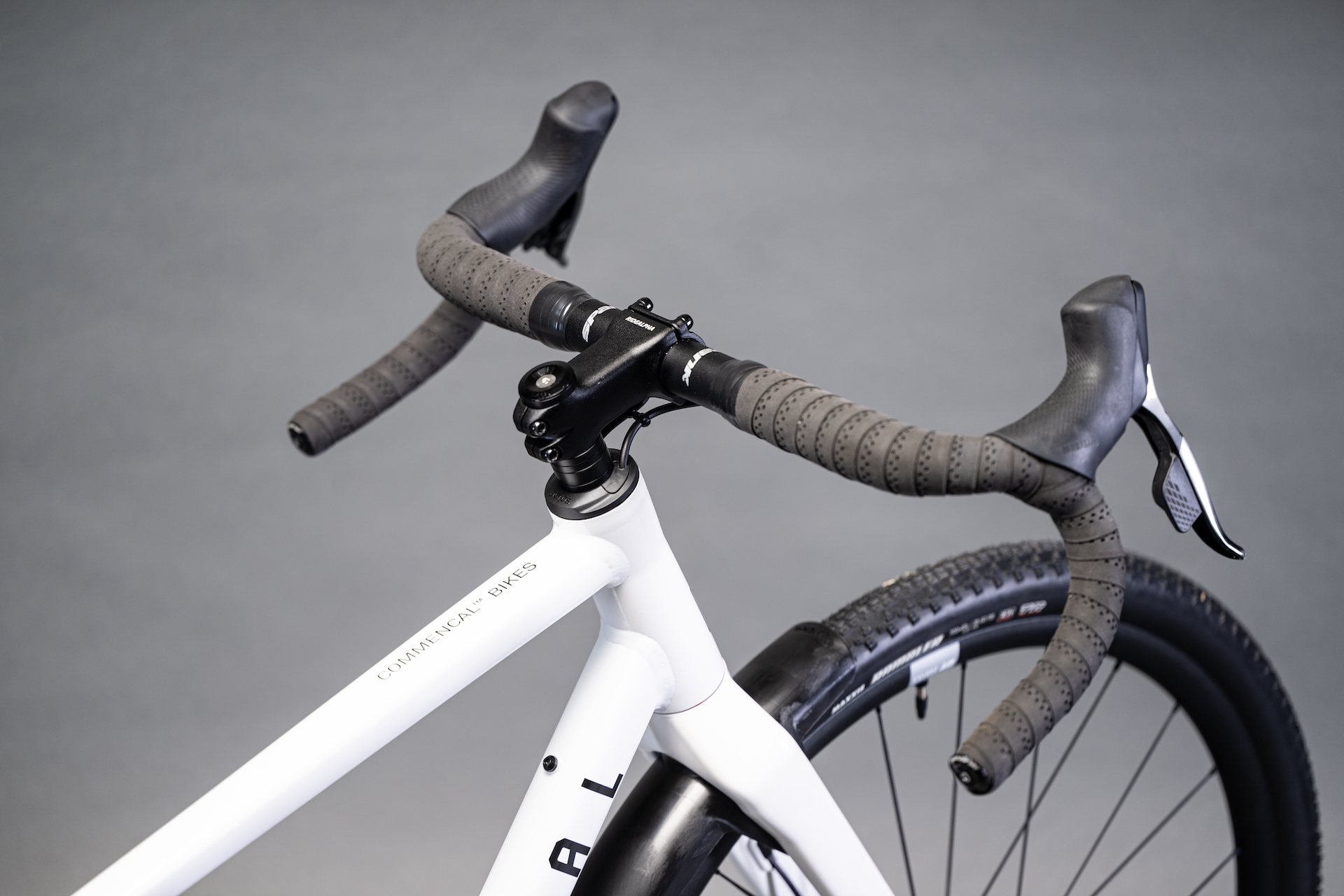 365 RACE | COMMENCAL | コメンサル 日本オフィシャルサイト | ジオ