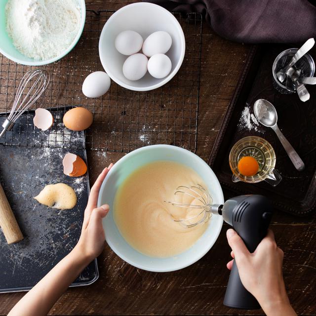 貝印 HAND MIXER (WHIPPER) ウォームグレー [CONCENT]コンセント