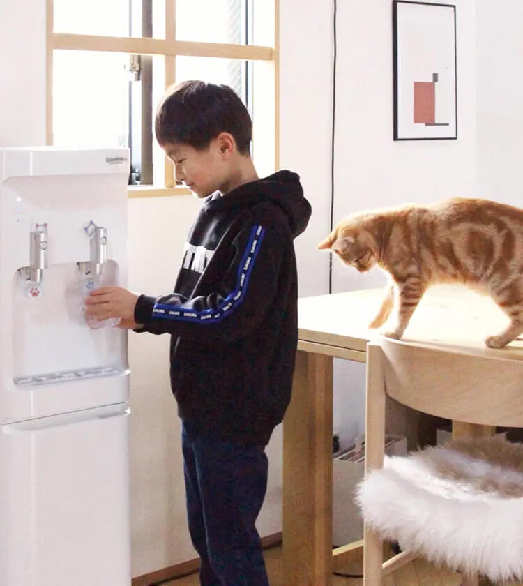 smartプラス にゃんモデル - 天然水ウォーターサーバー | 天然水なら