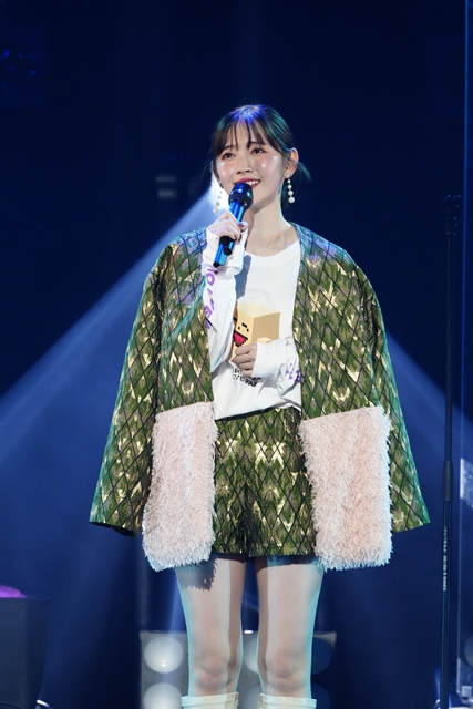 鈴木愛理、全国ツアー開幕 「みなさんの人生の1日1日に少しでも私が