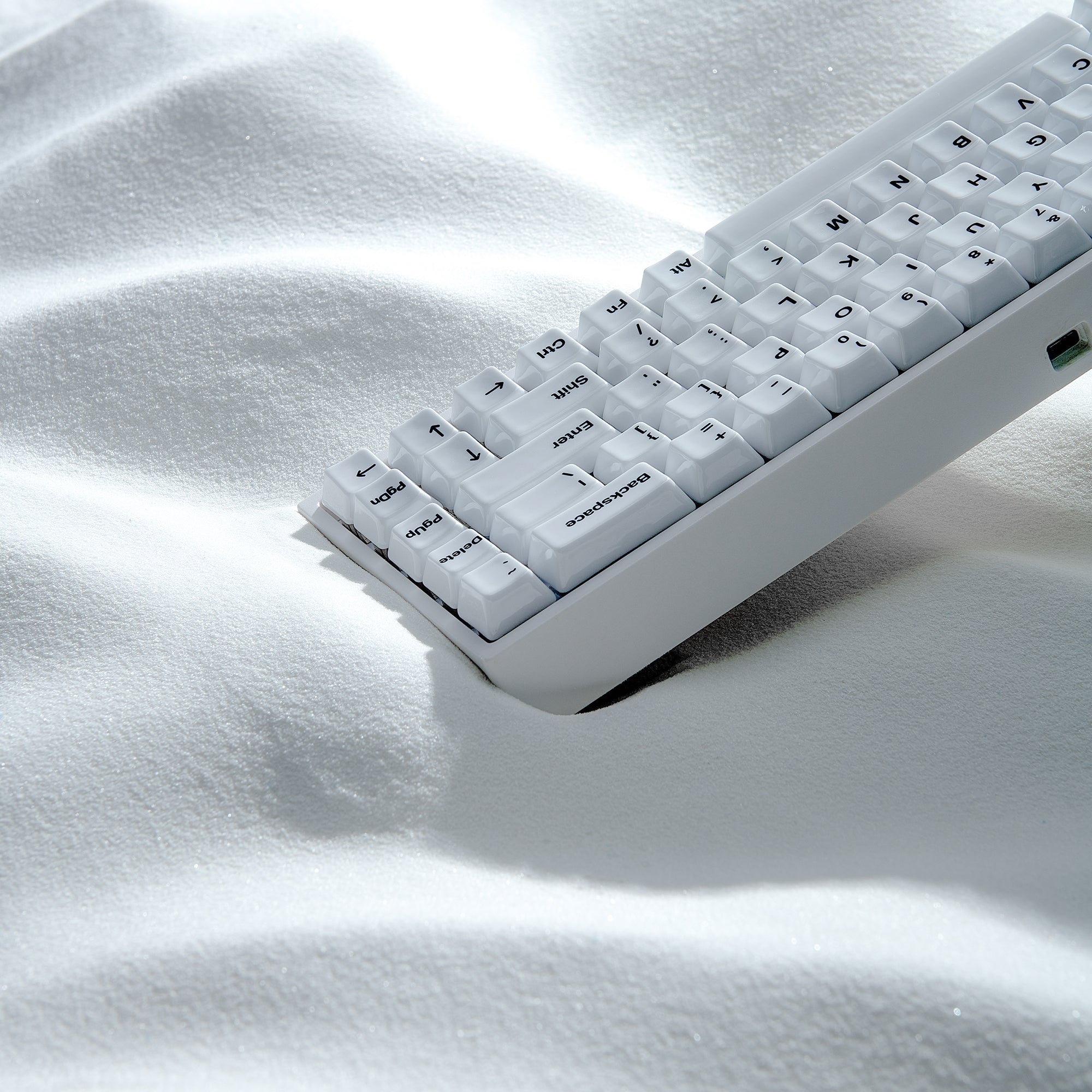 Cerakey White Ceramic Keycaps Set – 114 Keys