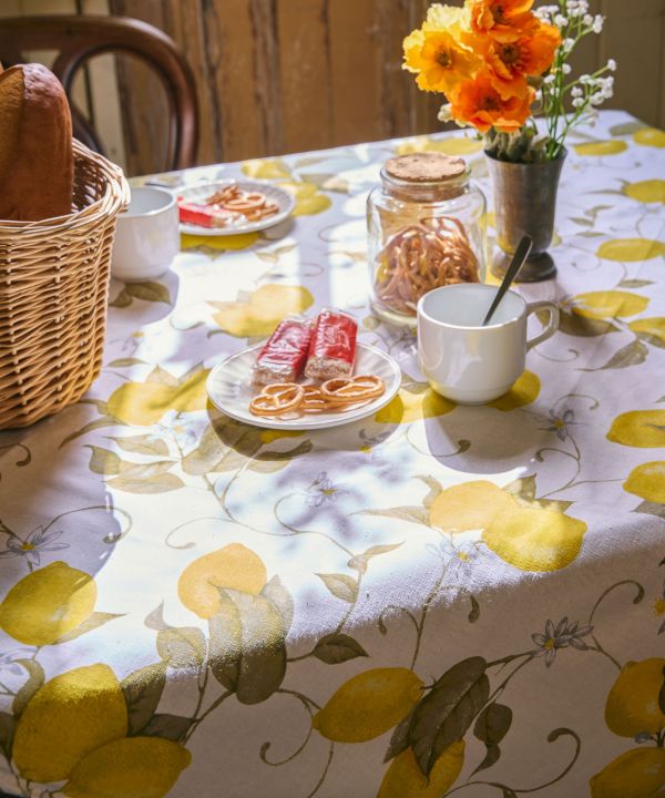 Fromイタリア】クアドラテーブルクロス(LEAF): 『欧州航路』