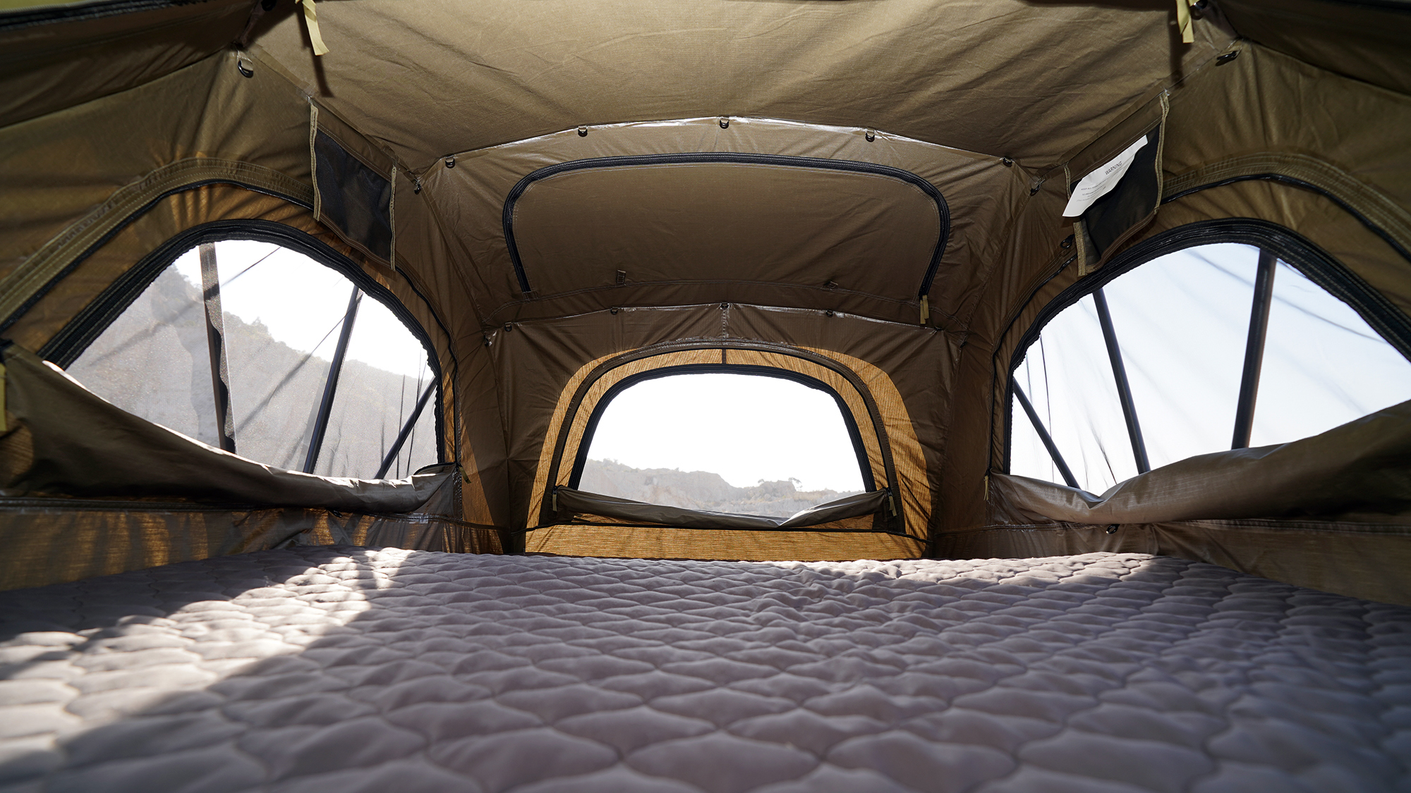 Wild Landワイルドランド ルーフテント ライトクルーザー