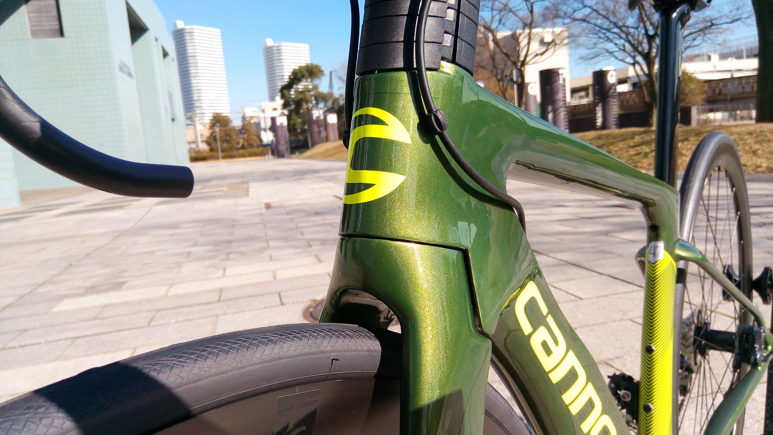 お手頃な最速のエアロロード・SystemSix Carbon Ultegra