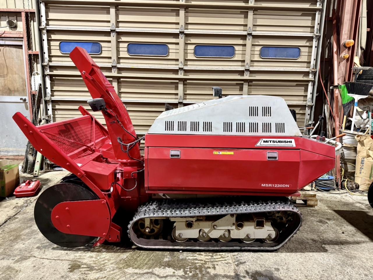 除雪機 三菱 MSR1230DN 30馬力 大型ディーゼル除雪機 ハイパワー｜除雪