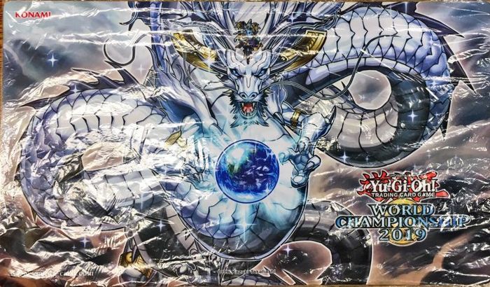 プレイマット『神峰ノ天津プレイマットAmatsuOkamioftheDivinePeaks