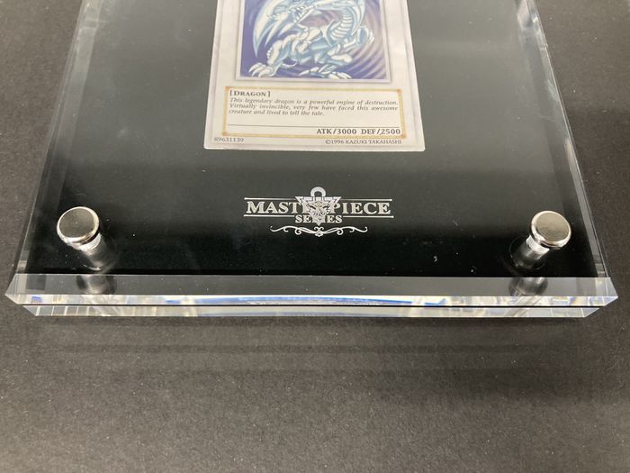 汚れ有り〕プラチナ『青眼の白龍(英語版/Platinum Blue-Eyes White