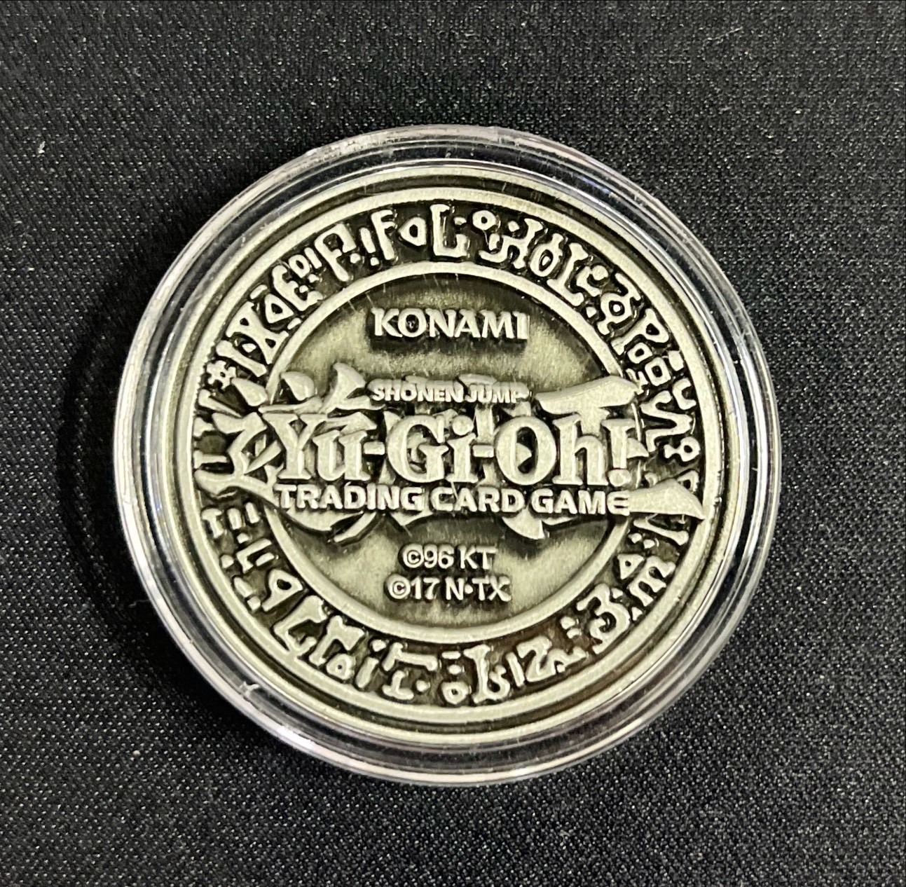 コイン『ブラックマジシャン 金属製メダル シルバー(海外YCS