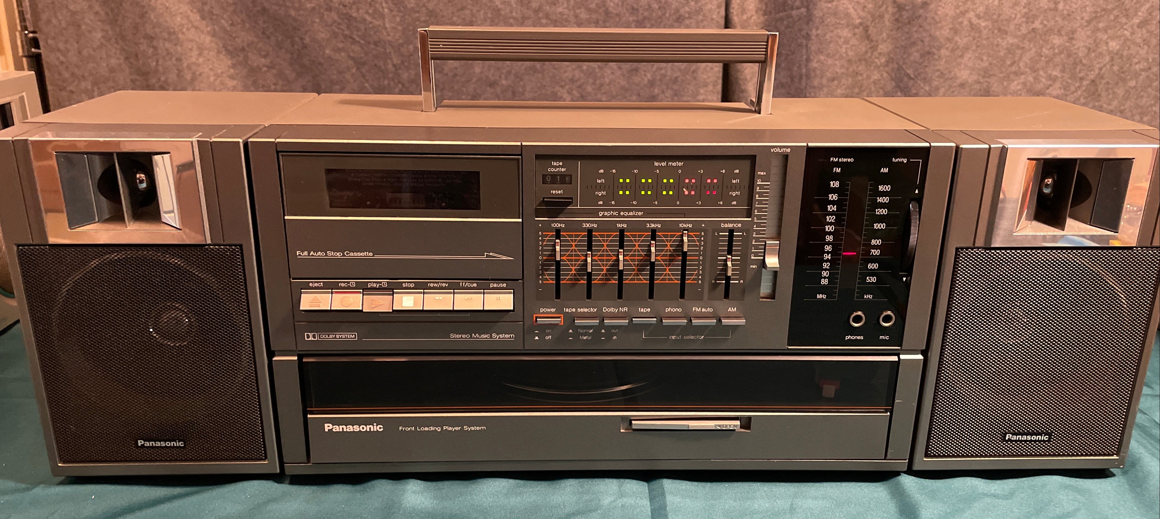 CCCF3373-8A31-4240-B548-