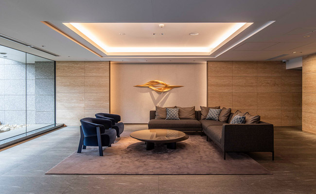 HEXAGON TRIS 691(ヘキサゴン トリス サイドテーブル） DESALTO