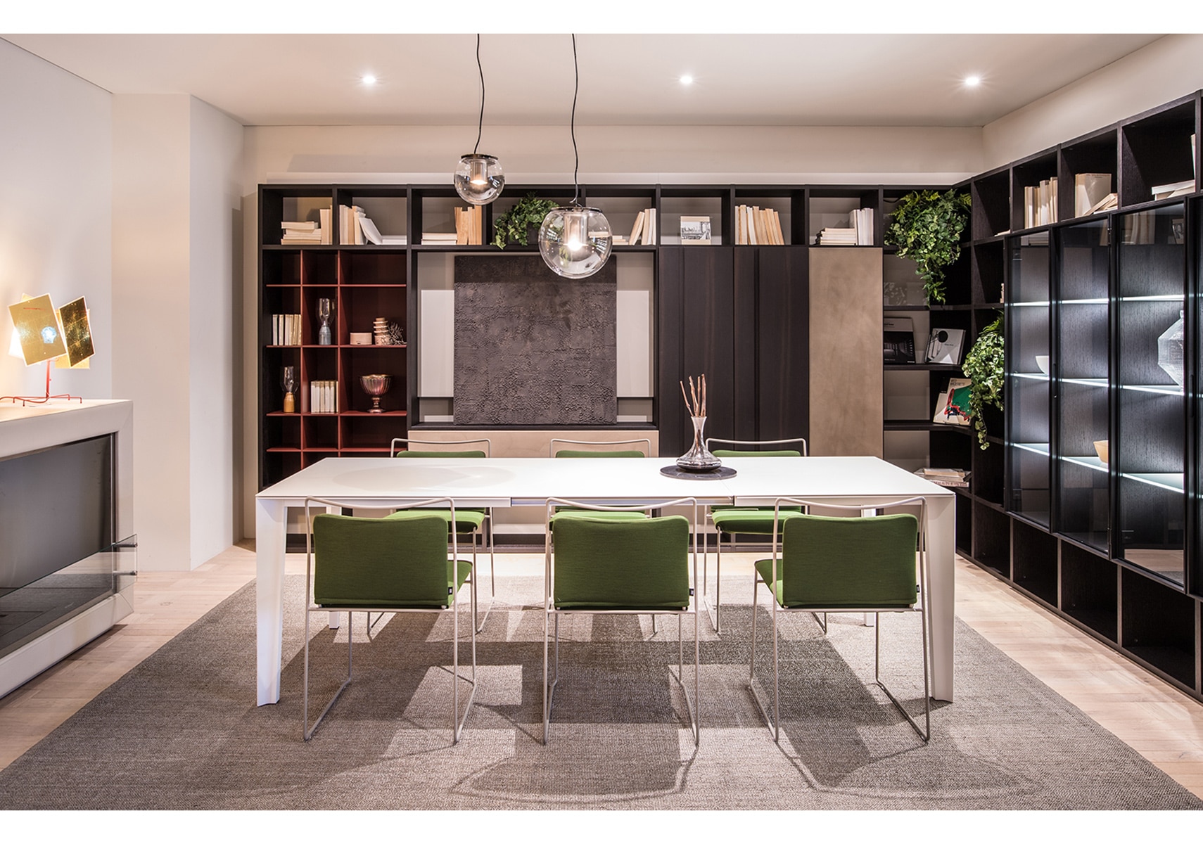 ixc.(イクスシー）SKINスキンテーブル（エクステンション機能なし