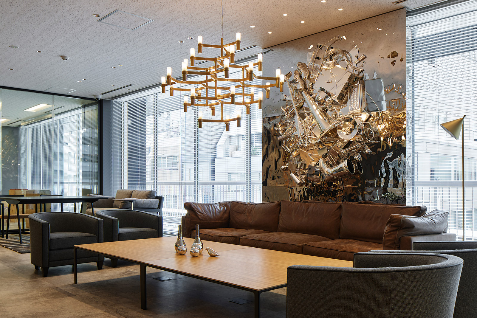 CROSSOVER Lab - 納品事例 | カッシーナ・イクスシー