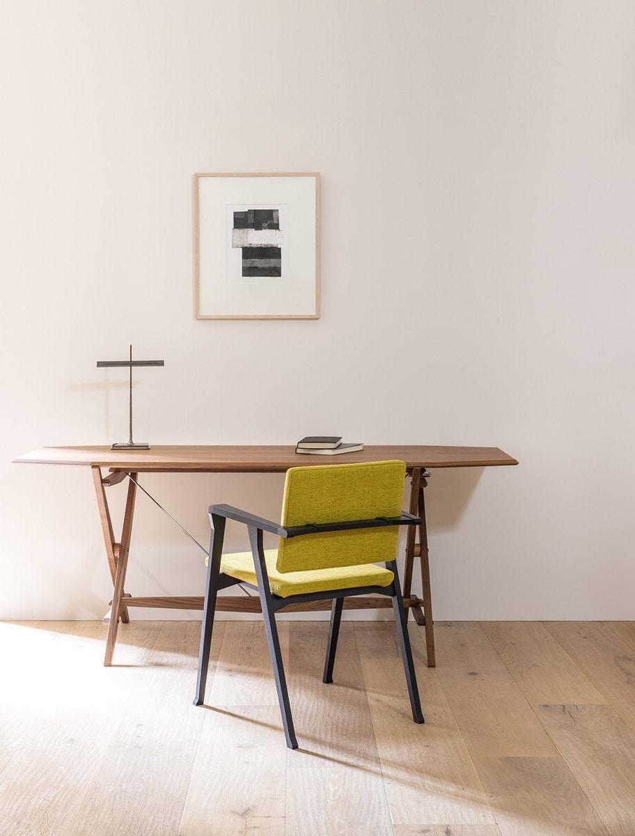 833 CAVALETTO（カバレット テーブル） Cassina | カッシーナ・イクスシー