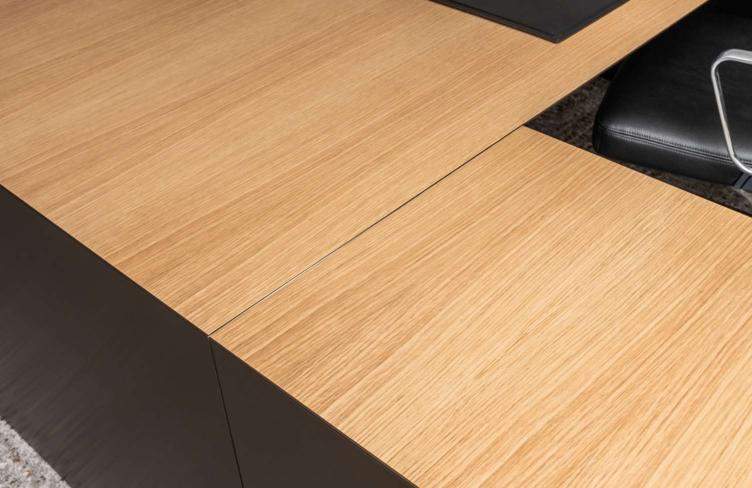 AIR FRAME 3009 EXECUTIVEDESK(エアーフレーム エグゼクティブデスク