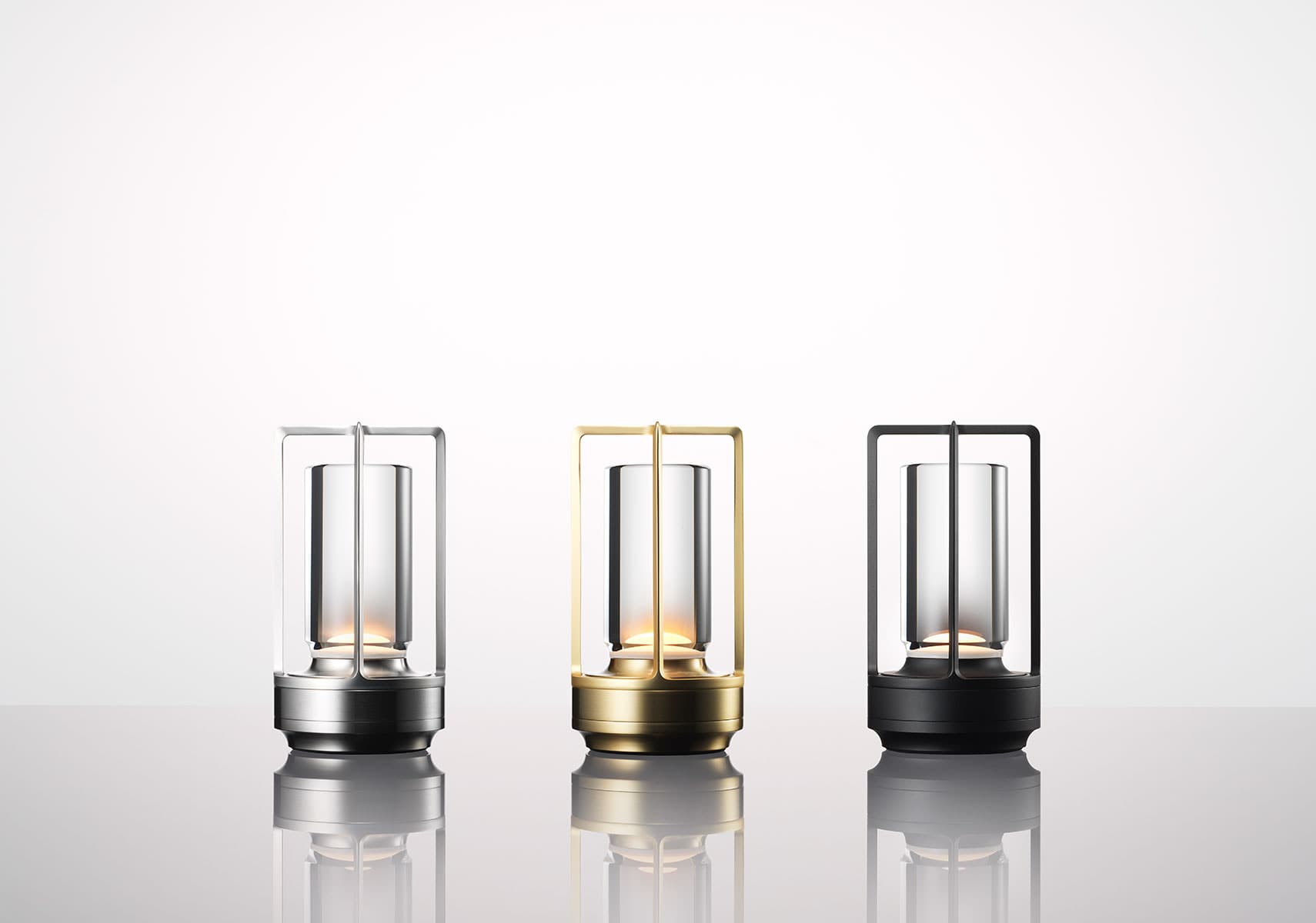 Ambientec - TURN+ ターン・プラス ブラス | カッシーナ・イクスシー