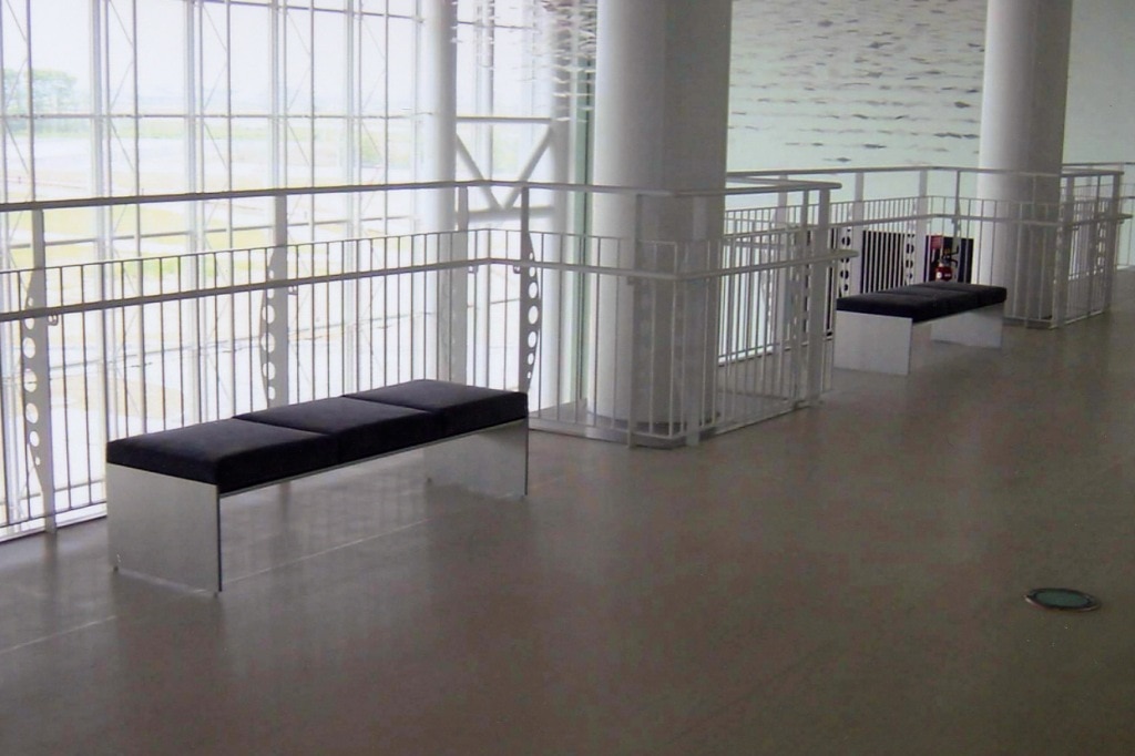 IXC(イクスシー）AIR FRAME 3001 2Pベンチエアフレーム 3001 ベンチ 2