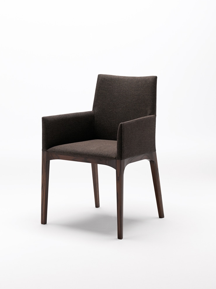 LINE(ライン チェア） IXC | カッシーナ・イクスシー