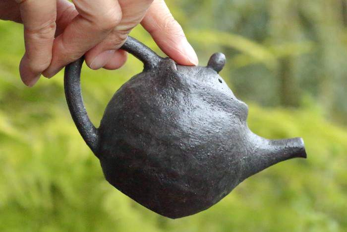 増田エミ 手びねりで作った無地ティーポット 満容量150ml 作家もの煎茶器