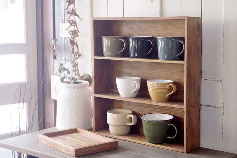 ヴィンテージウッドのコレクションウォールラック｜古材・アンティーク