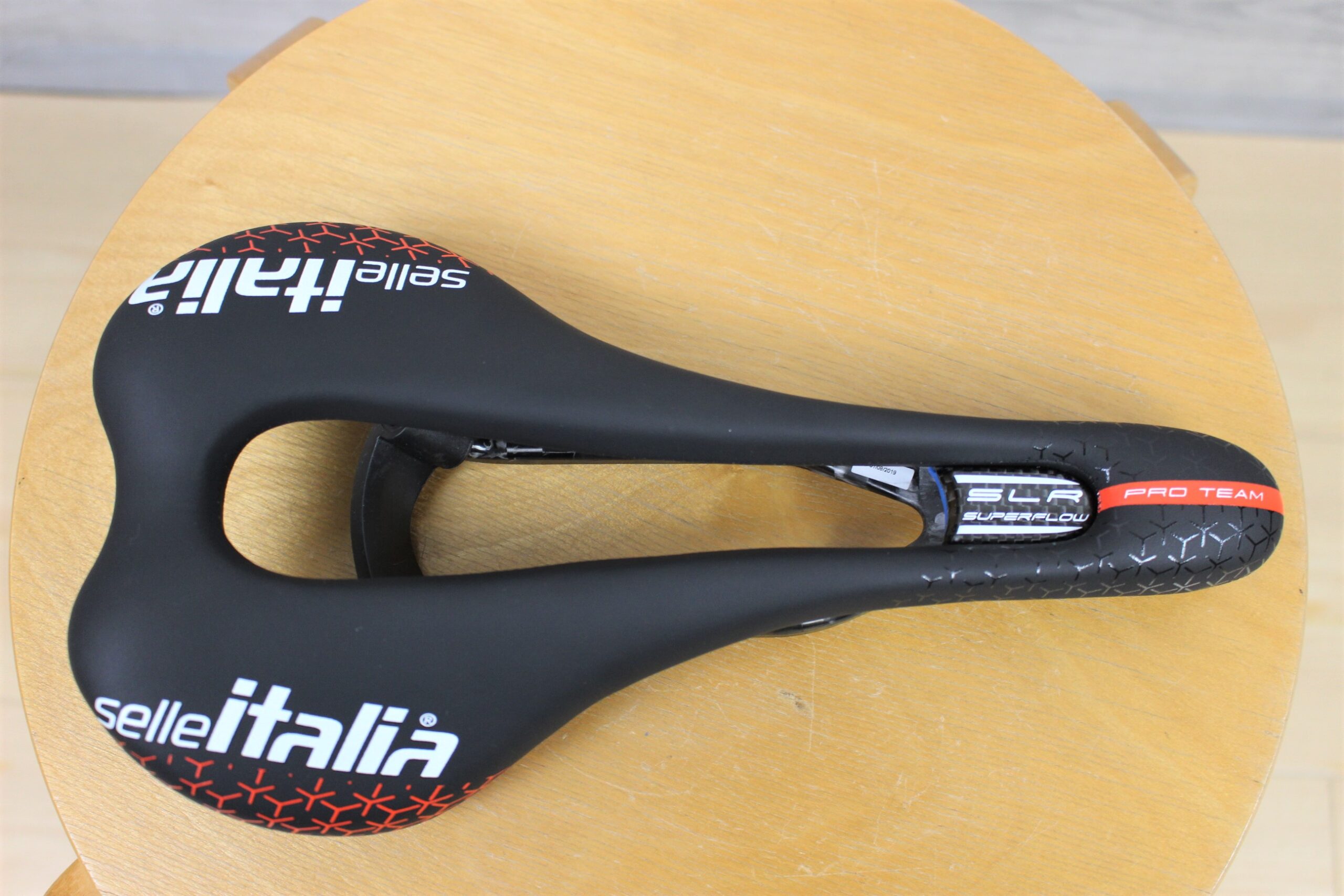 SELLE ITALIA SLR SUPERFLOW プロチーム支給品 (セライタリア) CARBON