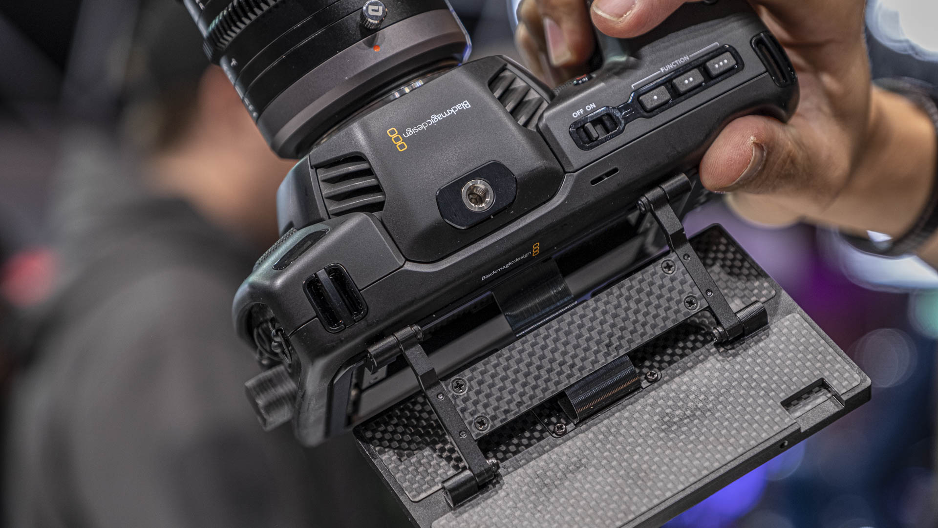 ティルタがBMPCC 4K/ 6K用フリップスクリーンを発表 | CineD