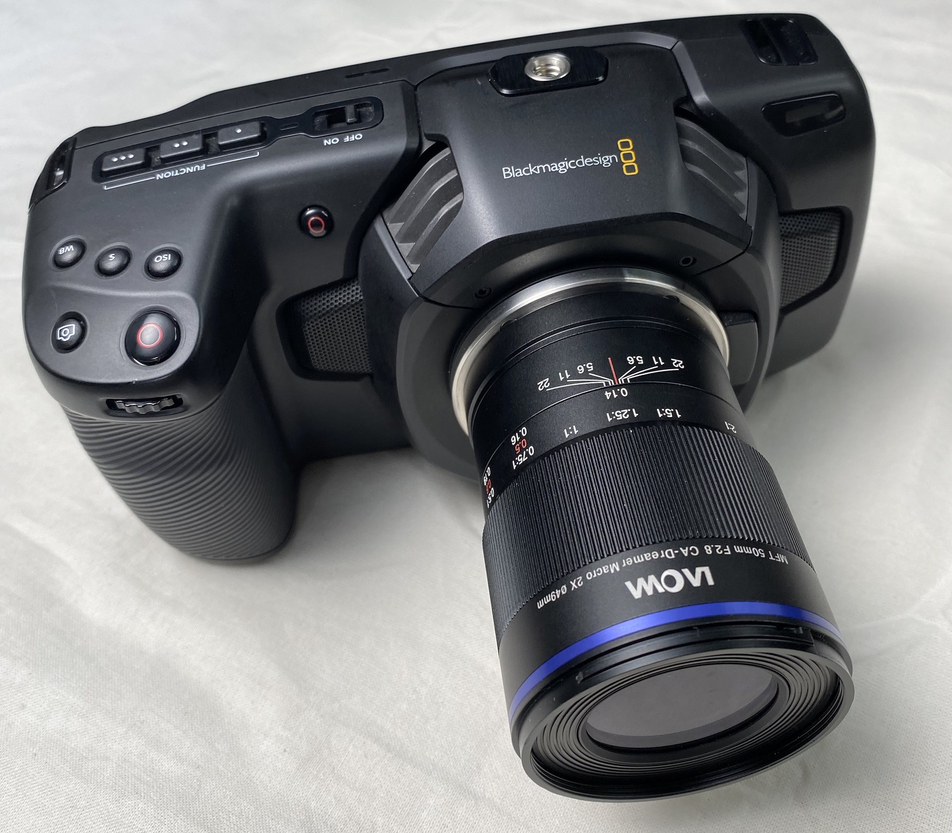 Laowaが50mm f/2.8 2X Ultra Macro APOレンズを発表 | CineD