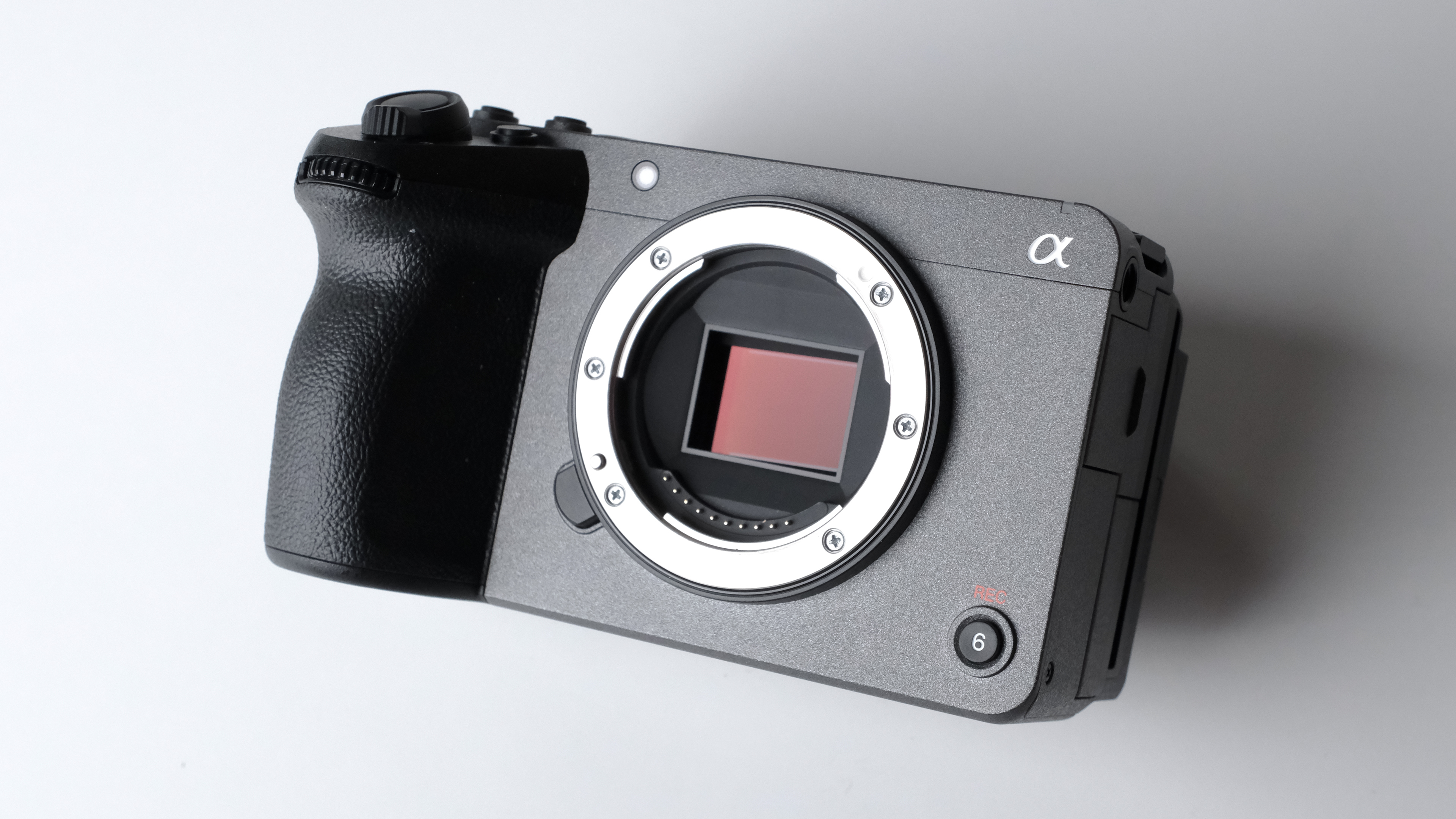 ソニーがFX30を発売 - スーパー35mmセンサー搭載の4Kカメラ | CineD