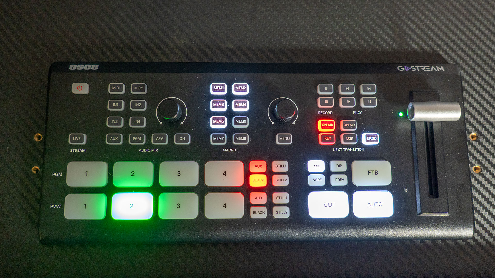 OSEEがGoStream Deckを発表 - ポータブル4入力ビデオスイッチャー