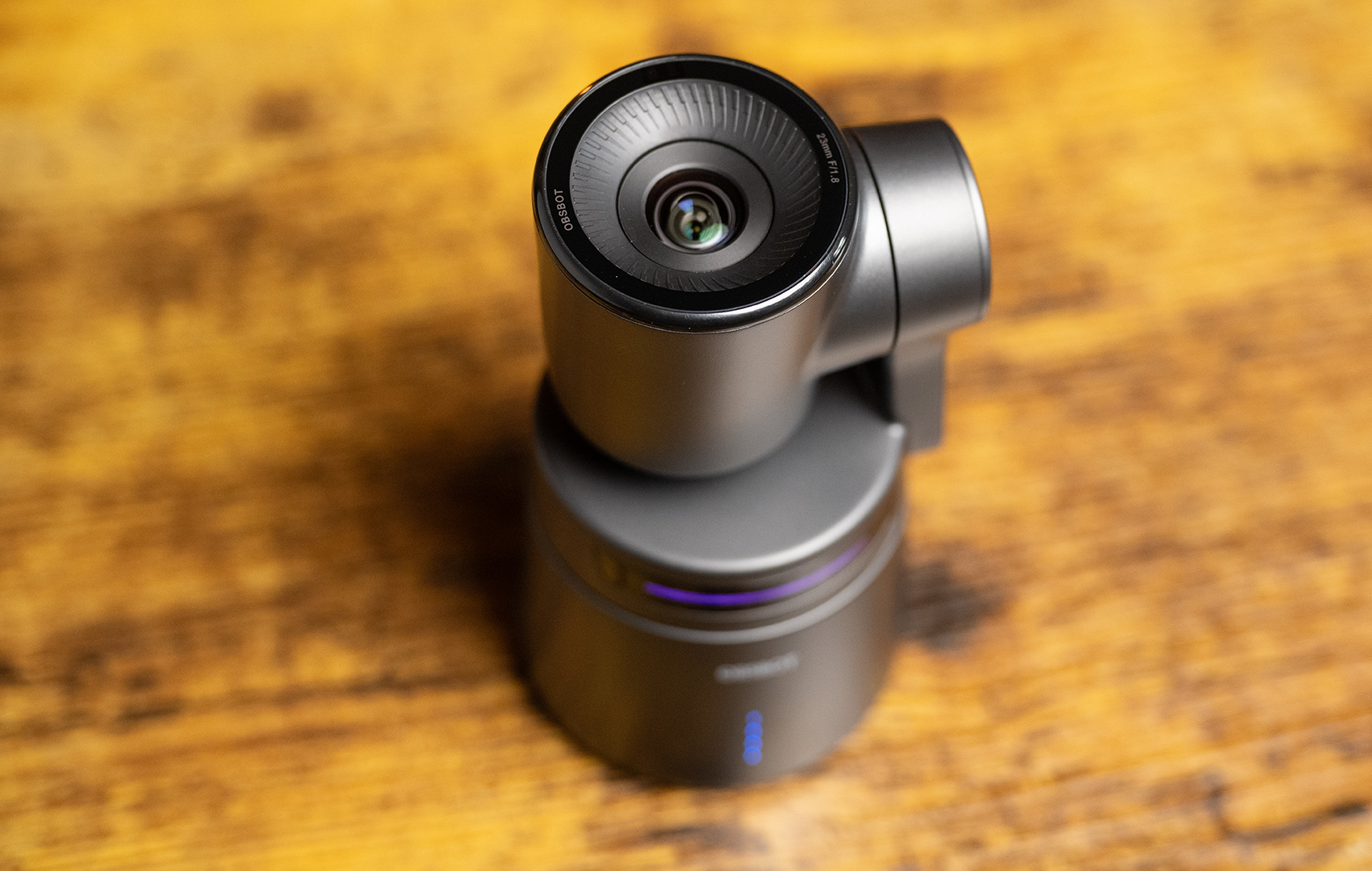 OBSBOT Tail Air レビュー － AI自動追尾とNDIを備えたPTZ 4K