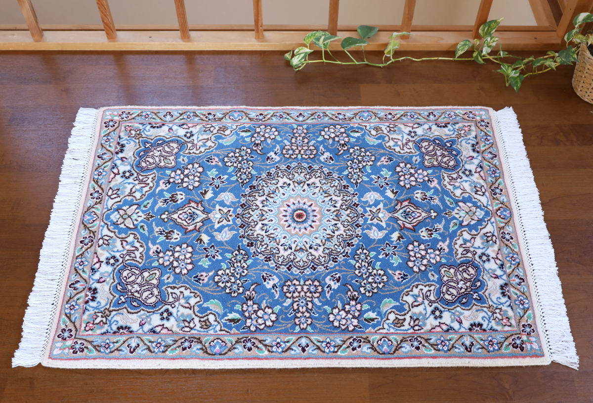 ナイン産ペルシャ絨毯 玄関マットサイズ 青 ウール＆シルク｜クラフト