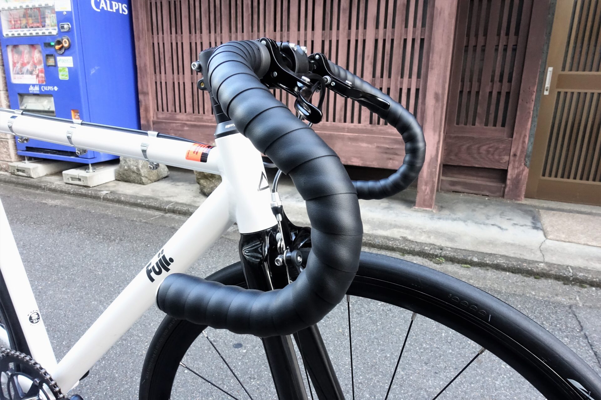 パシュートスタイルの 2018年モデル FUJI TRACK ARCV入荷しました