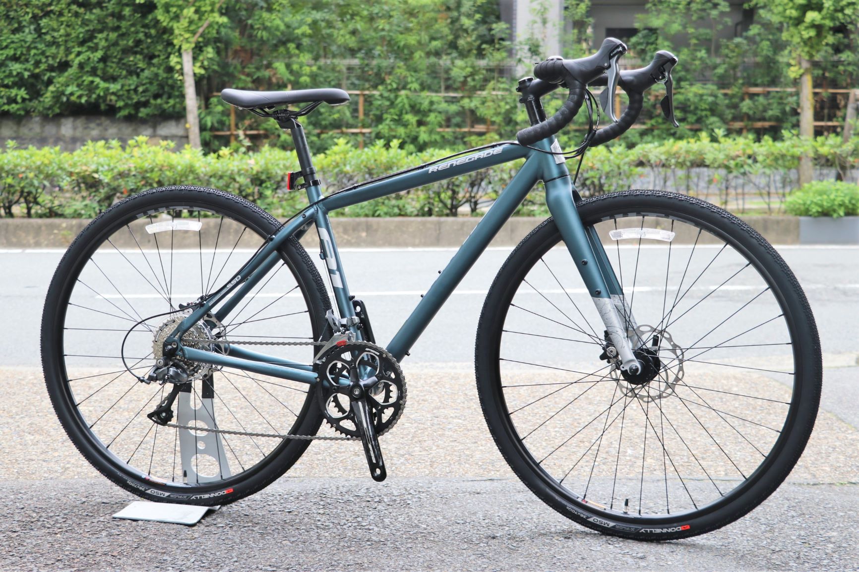 入門アルミグラベルロード決定版！「2020.JAMIS RENEGADE A1