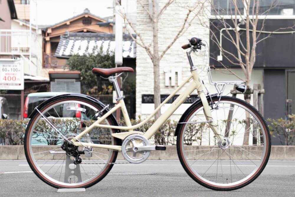 新生活にオススメ！クロスバイクの快適性とファミリー自転車の実用性を