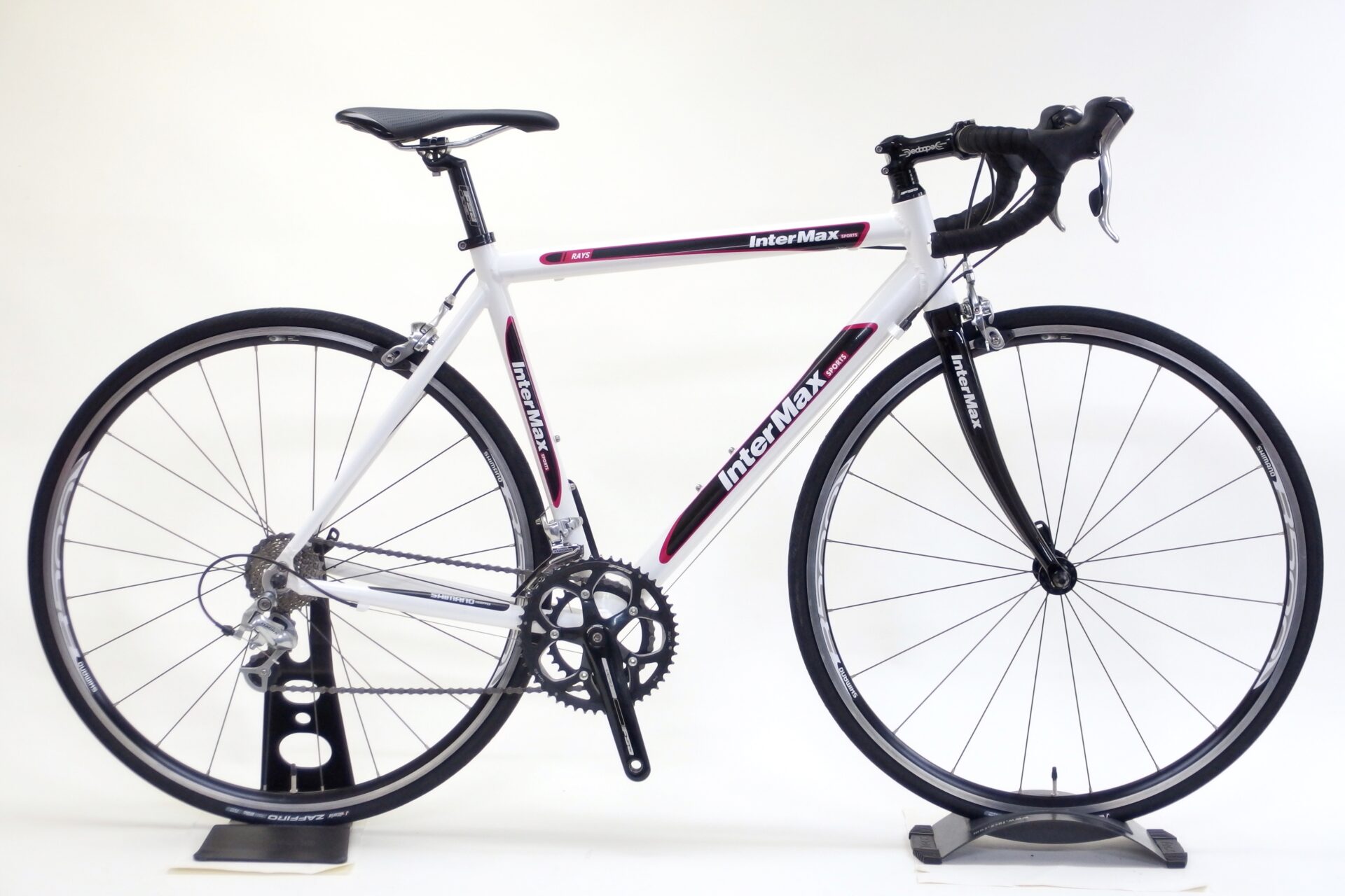 レース未満・通勤通学以上のライドをしっかりサポート！「INTERMAX