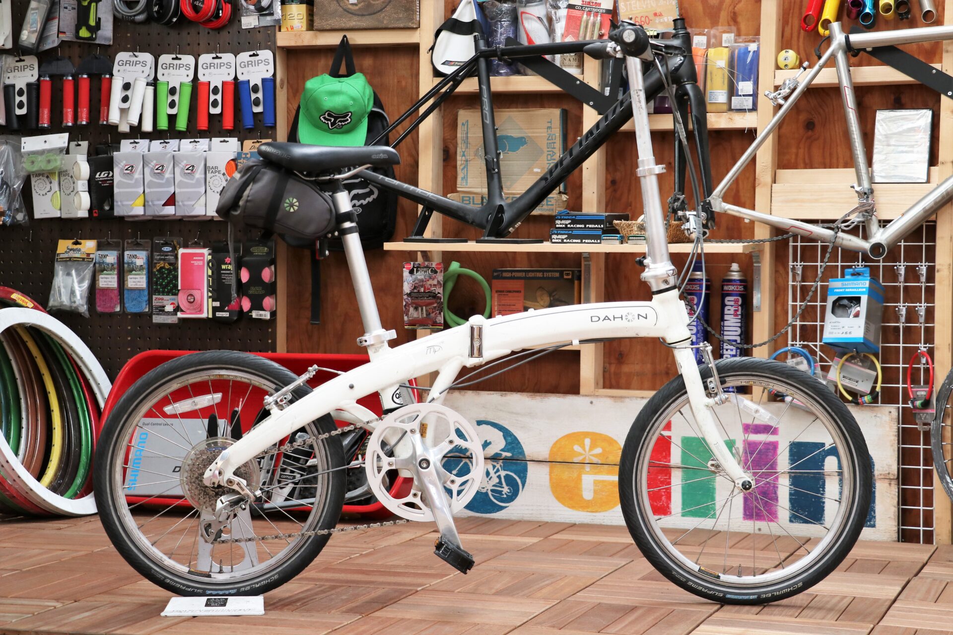 独特なフォルムがオシャレなミニベロ「DAHON/ダホン Mu P8」【商品紹介