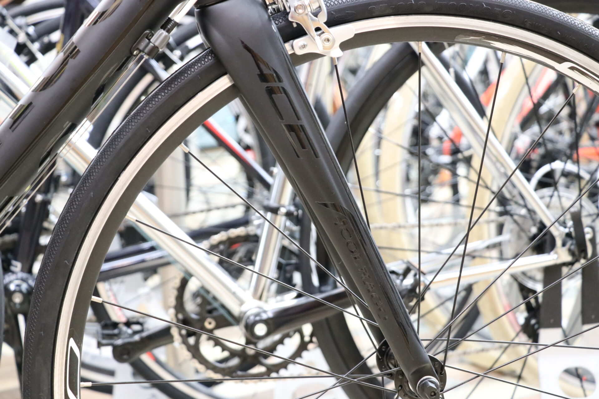 値下げ！！】エントリーモデル価格で買えちゃう中古カーボンロード