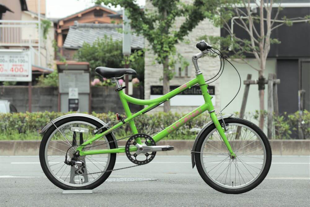 中古ミニベロ】緊張感なく乗れて安定感のあるオシャレなデザインが特徴