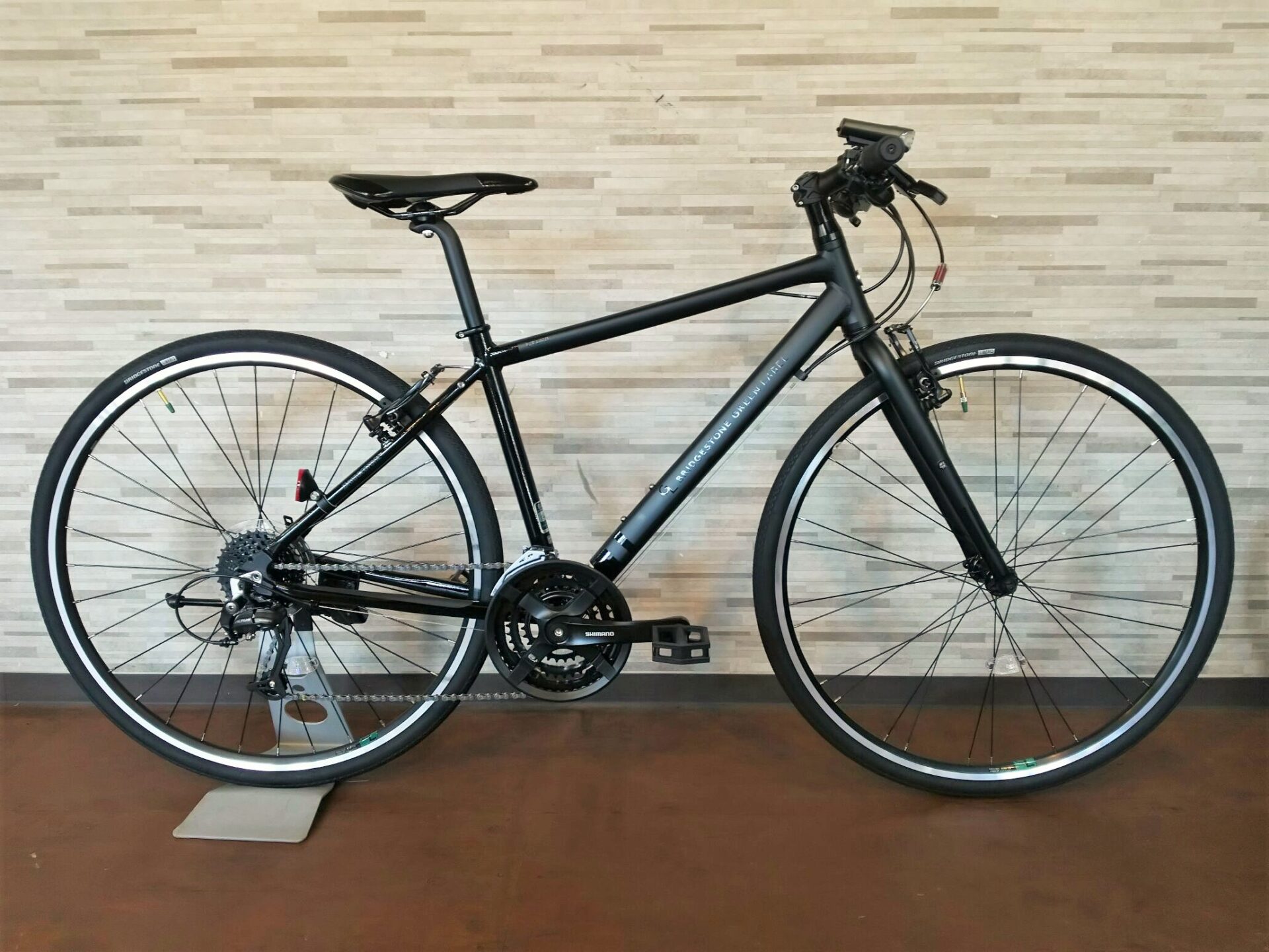 気軽に乗れるクロスバイク】2021年モデルBRIGESTONE（ブリヂストン