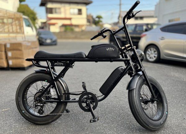 圧倒的な存在感！電動ファットバイク『BRONX BUGGY』スペシャル版が