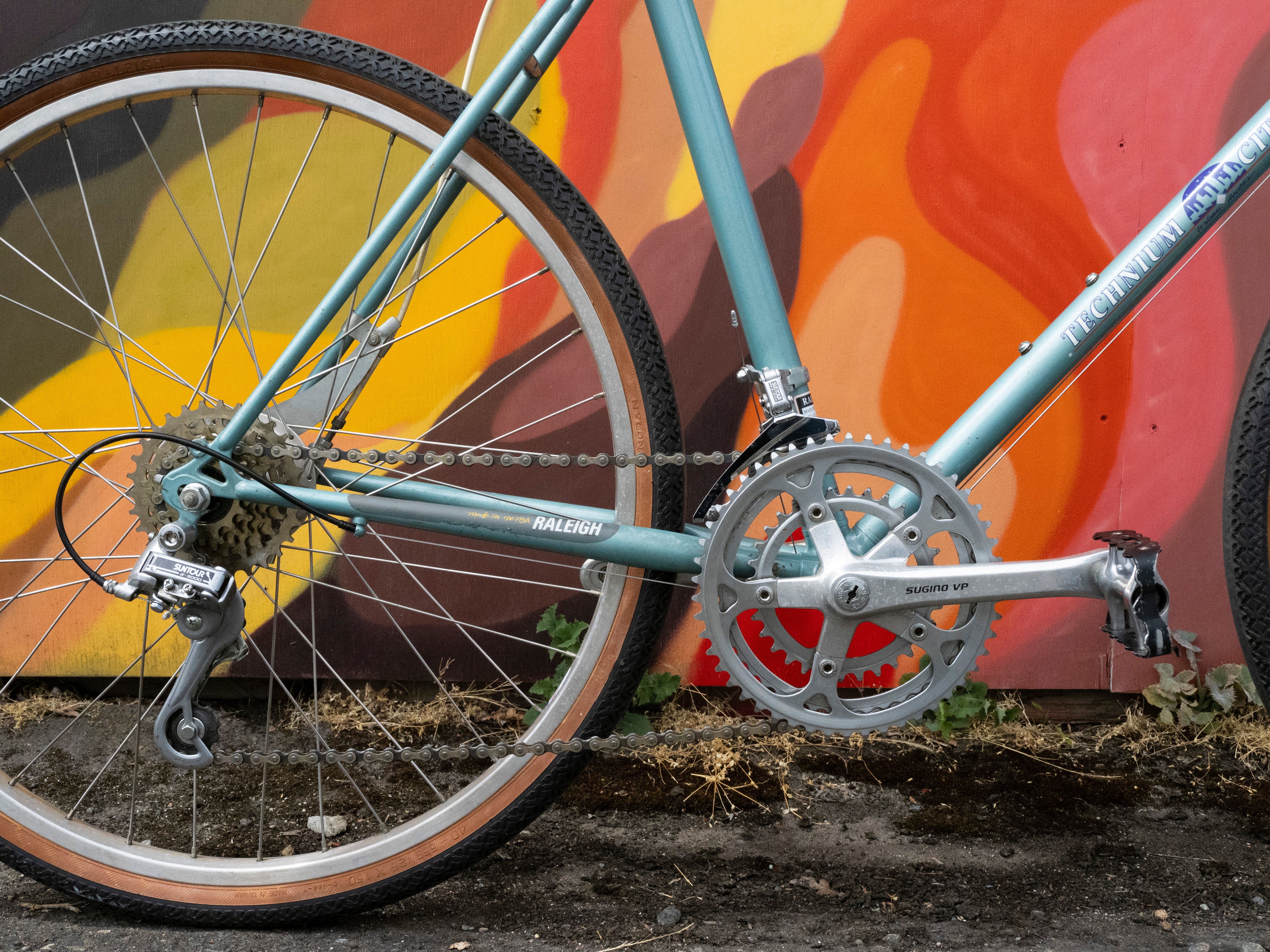 Raleigh CityLite Technium CitySport teal vintage aluminum cruiser