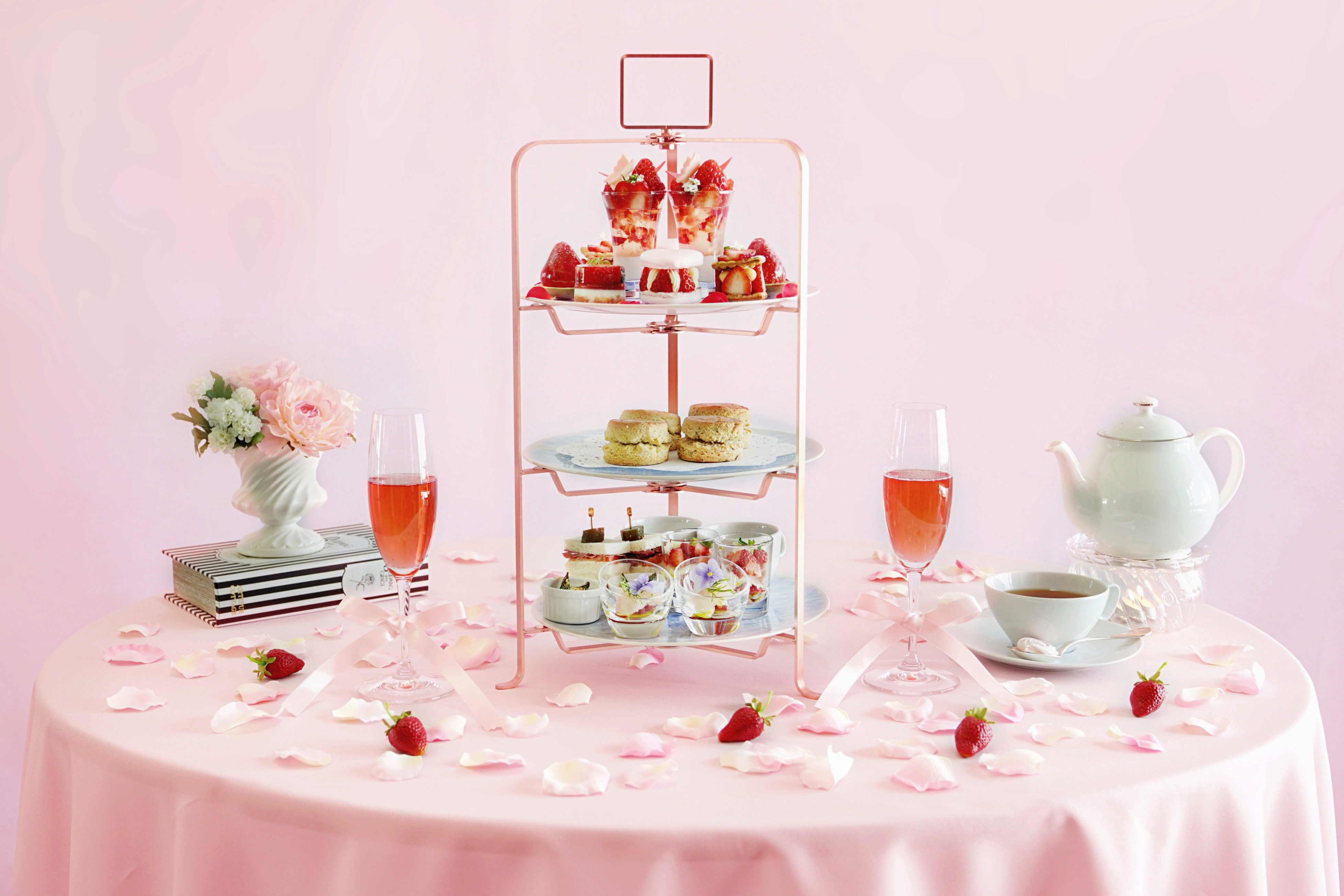 客室 アフタヌーンティーのご案内 | ART MON ZEN KYOTO