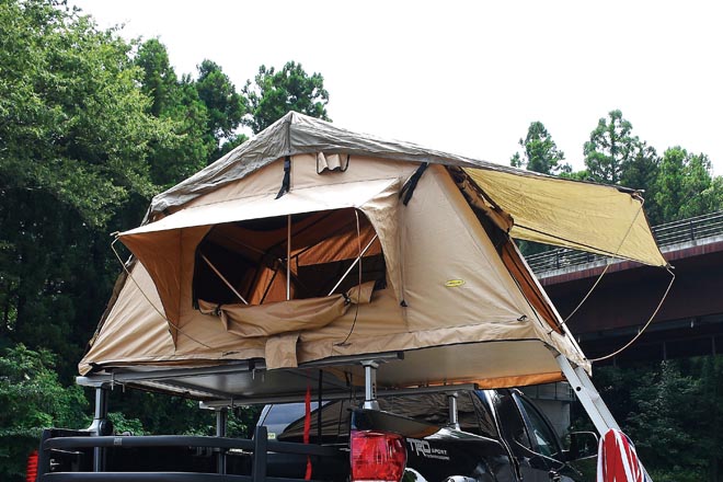 オートキャンプで手軽な「オーバーランダースタイル」に大注目！愛車と