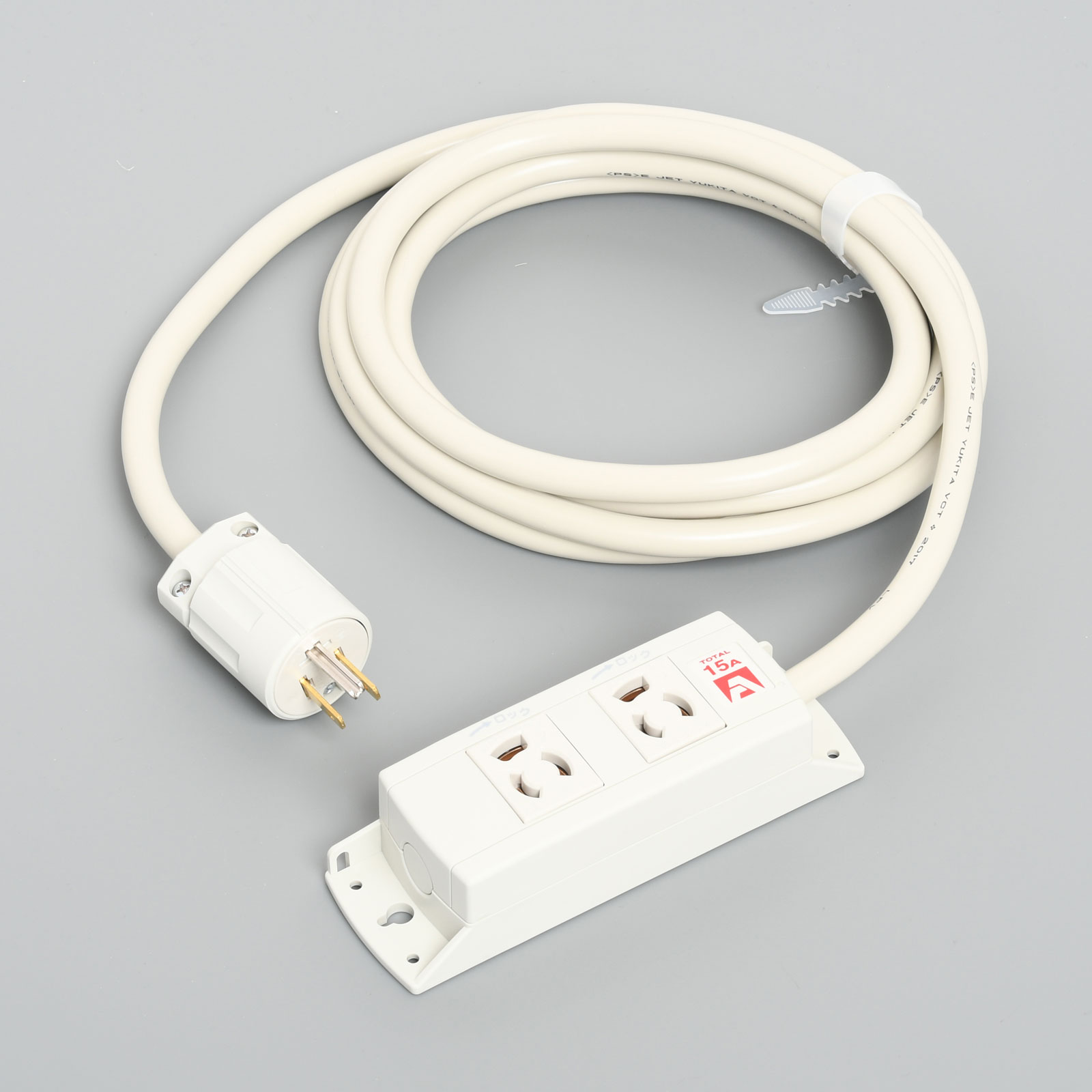 KC1140(5M) 接地形2P 15A 125V マルチユースOAタップ 抜止形2ヶ口