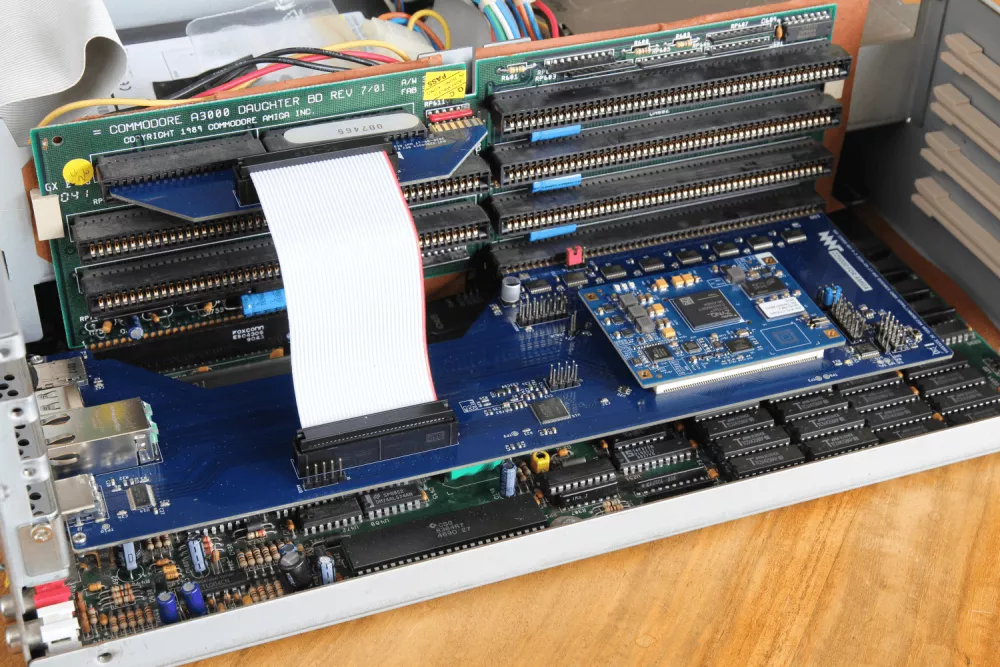 ZZ9000 multifunction card for Zorro Amigas - MNT - Amiga Shop