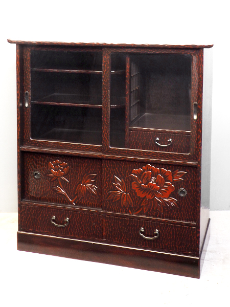 さらに！瞬間お値下げ❣️小さな茶箪笥　古ガラス入っています！ 食器棚などに可愛い 茶タンス 和風 茶箪笥 欅 茶ダンス 完成品 和茶棚 和室 食器棚 ロー