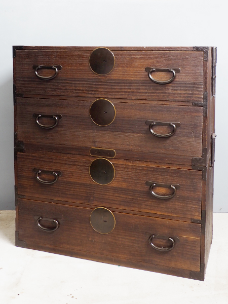 2間の総桐箪笥(明治初期の物) 773a41c6ad813f7cfad19e7f0ab35a