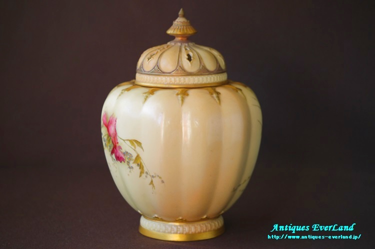 ロイヤル ウースター ポプリポット 専用箱入