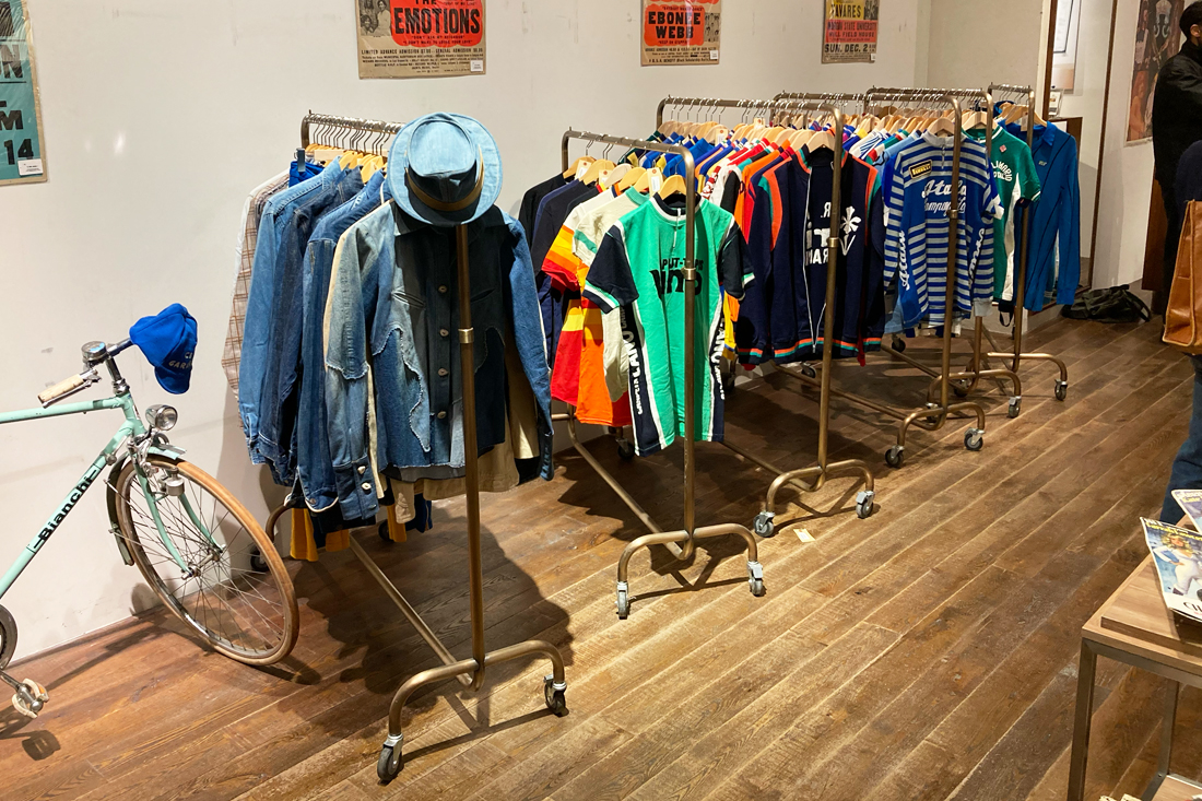 アンティーク ゴールド ハンガーラック W900 可動式｜ハンガーラック