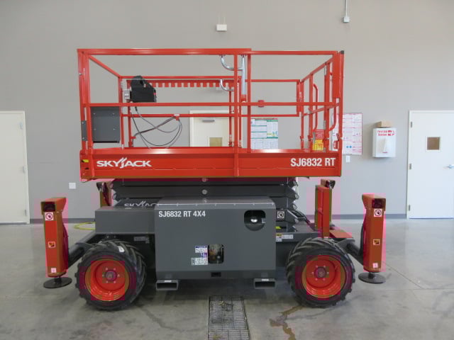 NEW 2026 SKYJACK SJ6832 RT - Scissor Lift | Aerial Titans