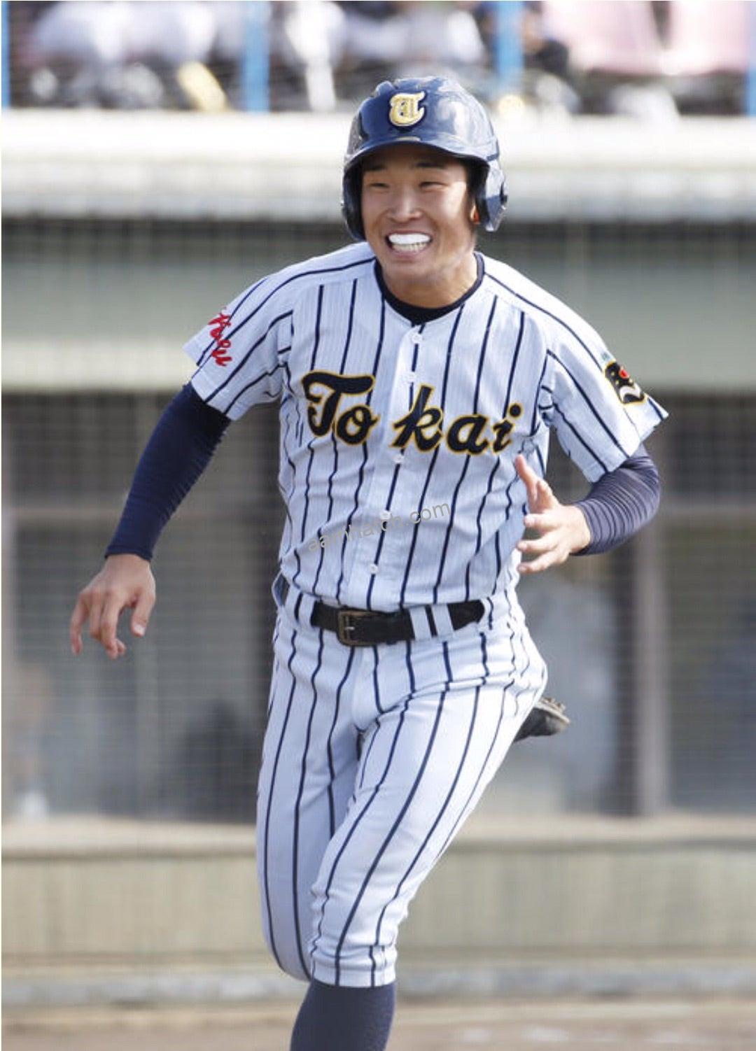 東海大相模高校野球部ユニフォームのデザイン解説ユニフォーム、T